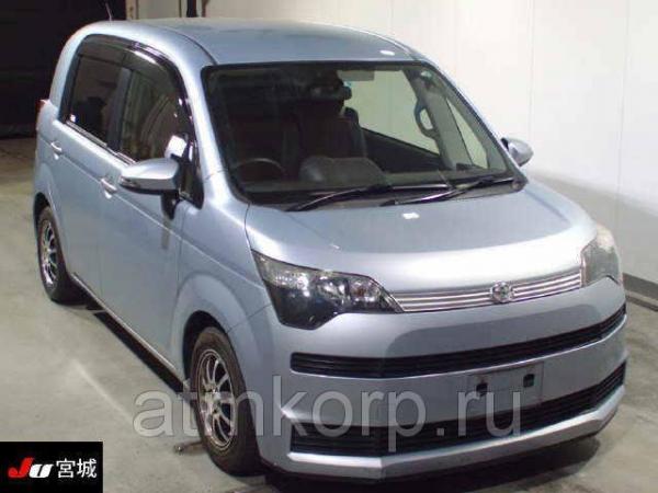 Минивэн TOYOTA SPADE цвет светло-синий